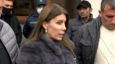 Ժամկետային զինծառայողների ծնողներից բաղկացած խումբը հանդիպել է ՊՆ ներկայացուցիչներին