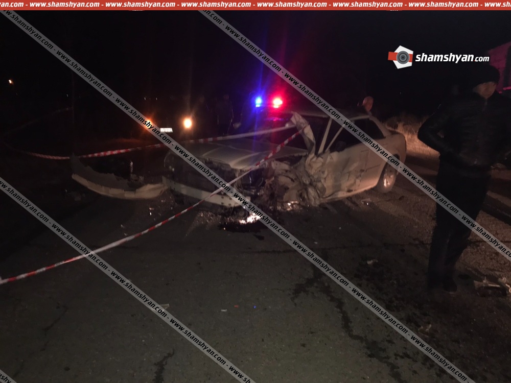 Շիրակի մարզում բախվել են Chrysler-ն ու Opel Vectra-ն. կա 1 զոհ, 1 վիրավոր