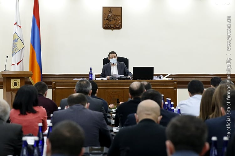Երևանի քաղաքապետարանը միջոցներ կհատկացնի պատերազմում հաշմանդամություն ստացած անձանց համար մատչելի պայմաններ ստեղծելուն