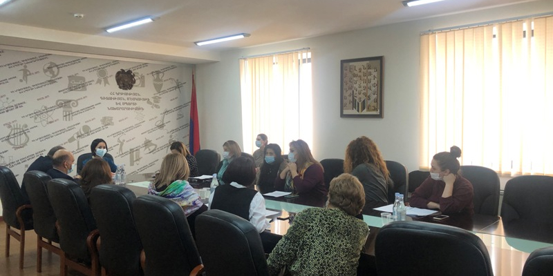 ԿԳՄՍ նախարարի տեղակալը հանդիպել է Մասնավոր նախադպրոցական հաստատությունների ասոցիացիայի ներկայացուցիչների հետ