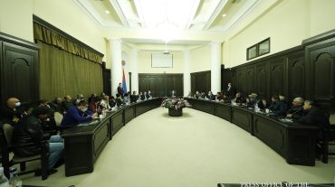 Վարչապետը կրկին հանդիպել է գերեվարված և անհետ կորած անձանց ընտանիքների անդամների հետ