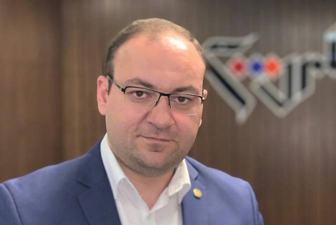 Ոստիկանություն բերման ենթարկված Արսեն Բաբայանն ազատ է արձակվել