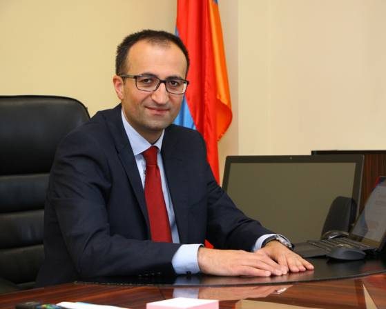 Նախագահը ստացել է Արսեն Թորոսյանին պաշտոնից ազատելու ՀՀ վարչապետի առաջարկը