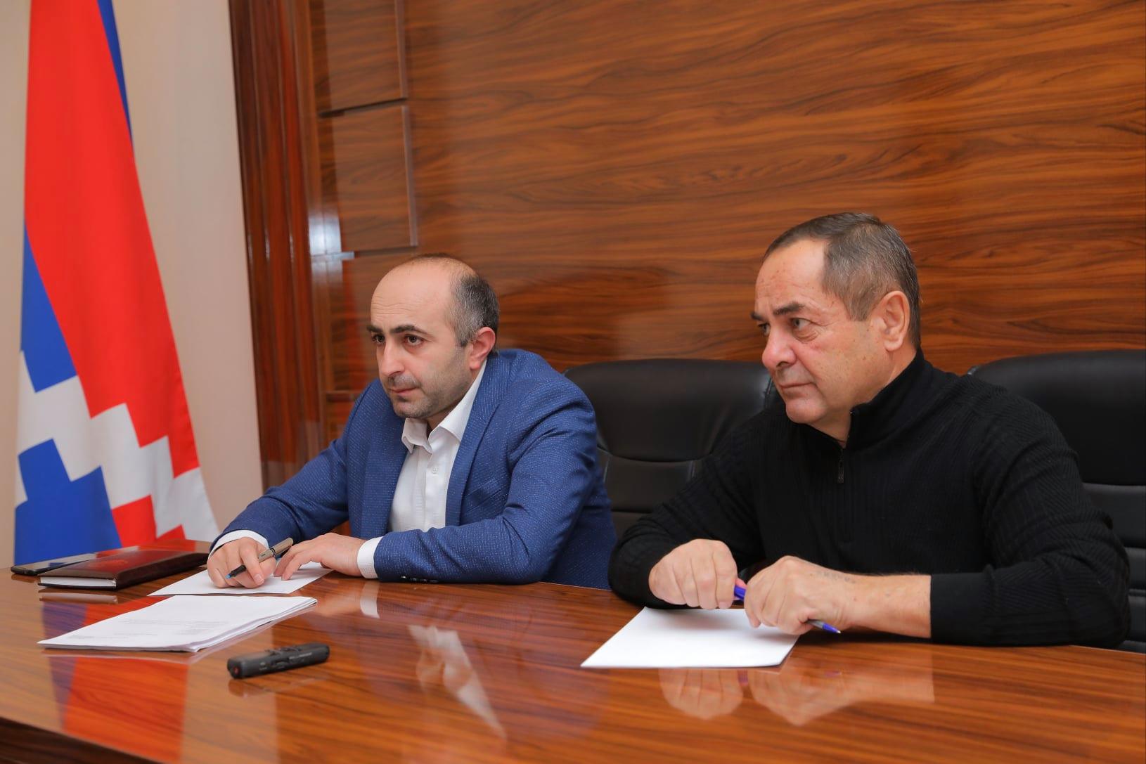 Հայկ Խանումյանը ԱՀ խորհրդարանական ուժերի հետ քննարկել է պատերազմի հետևանքով առաջացած տարածքային կառավարման մի շարք խնդիրներ