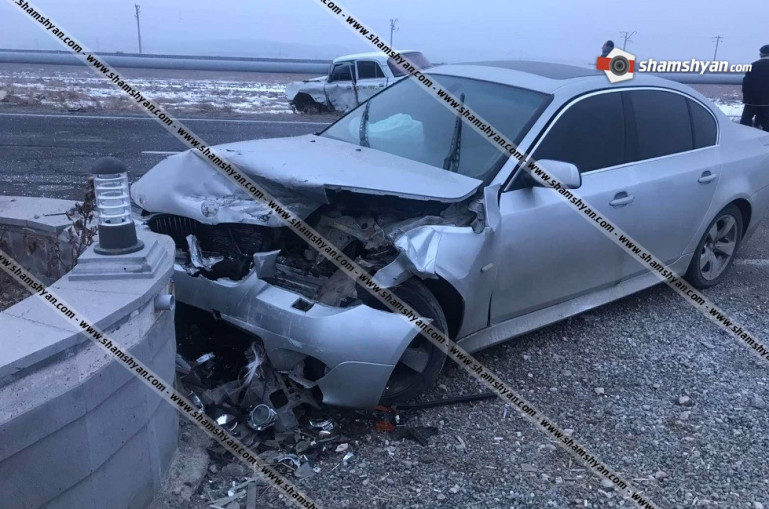 Արագածոտնում բախվել են BMW-ն ու «Մոսկվիչը». կան վիրավորներ