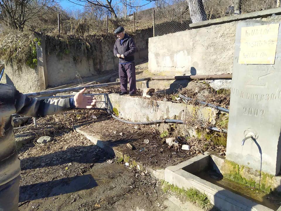 Ջրի որակին ներկայացվող պահանջների խախտումների պատճառով շտապ դադարեցվել է Ջուջևան բնակավայրը սնուցող աղբյուրներից մեկի ջրամատակարարումը