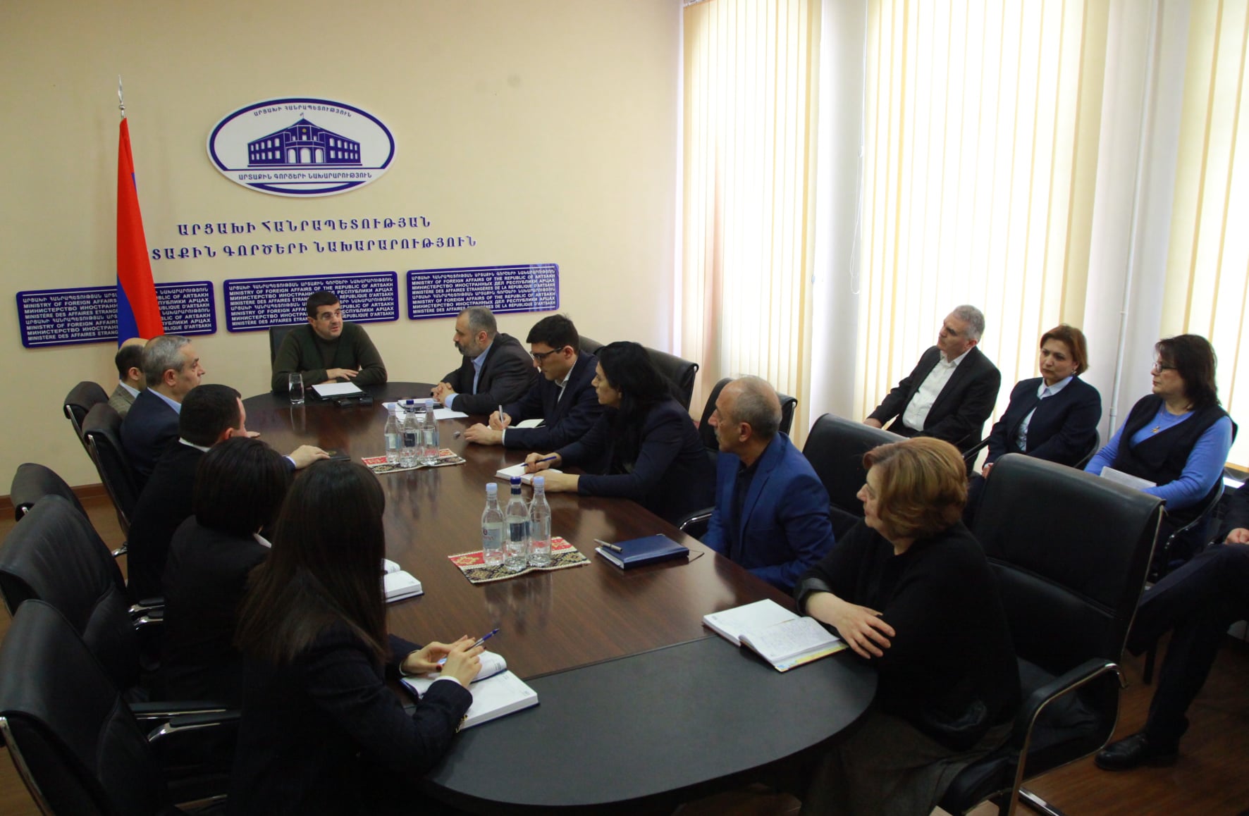 Արցախի նախագահը խորհրդակցություն է անցկացրել ԱԳ նախարարության ղեկավար կազմի հետ