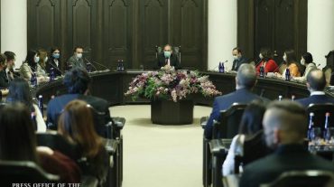 Մեր առաջ ծառացած մարտահրավերները հնարավոր է լուծել մեր ազգային ներուժի համախմբմամբ. վարչապետն ընդունել է «իԳործ» ծրագրի մասնակիցներին