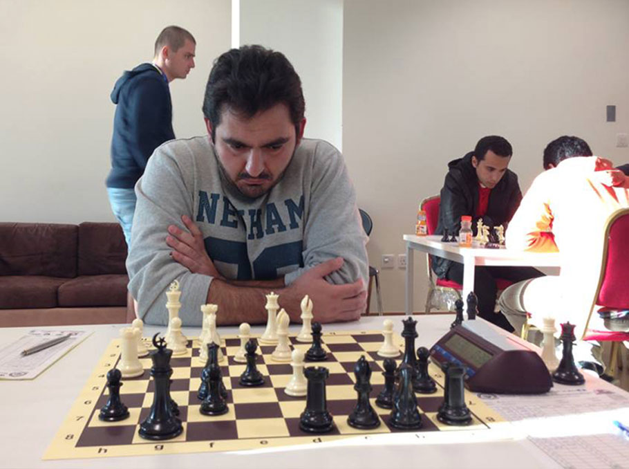 Բաբուջյանը պահպանում է առաջատարի դիրքը