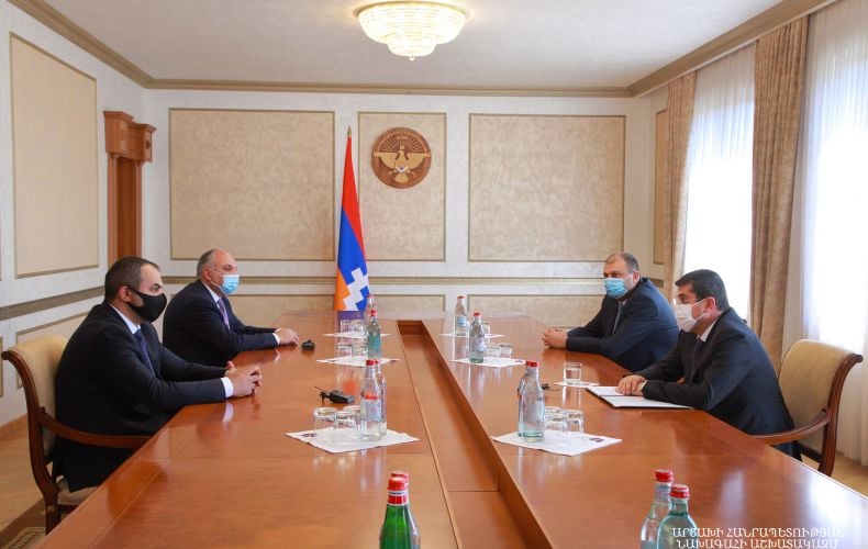 Արայիկ Հարությունյանն ու Արթուր Դավթյանը քննարկել են ՀՀ և ԱՀ իրավապահ մարմինների գործառույթները համակարգված իրականացնելու խնդիրները
