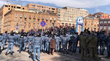 Ծրագրված բողոքի ակցիա Կառավարության 3-րդ շենքի մոտ