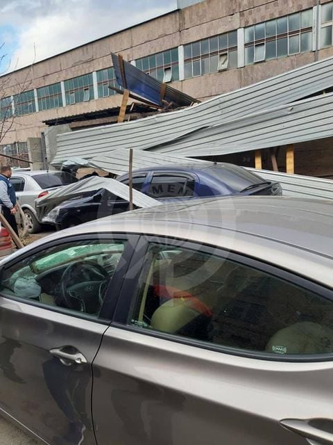 Մինչև կեսօր ուժեղ քամիները կպահպանվեն. դրանք ավերածությունների պատճառ են դարձել