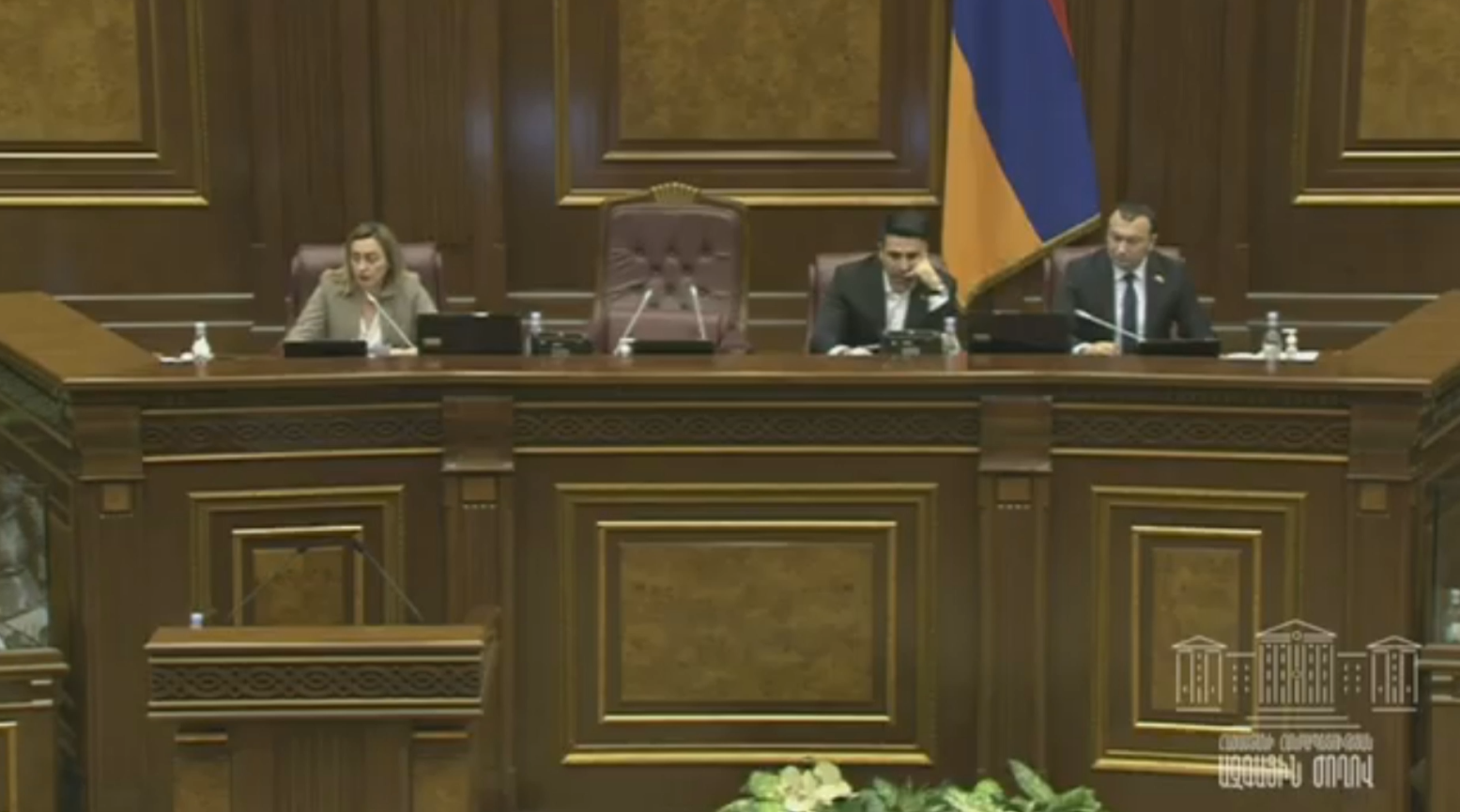Սա ոչ ավելին է, քան իշխանությունների հերթական մանիպուլյացիան. Տոնոյանը՝ արտահերթ խորհրդարանական ընտրության թեմայի մասին