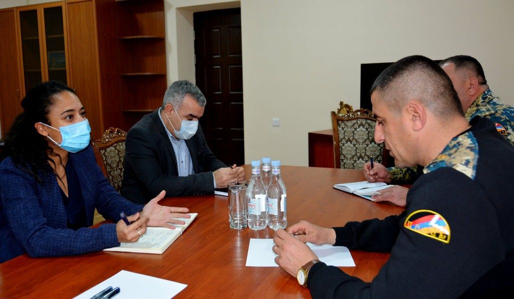 ԱՀ ԱԻՊԾ տնօրենն ընդունել է Արցախում Կարմիր խաչի միջազգային առաքելության ներկայացուցիչներին