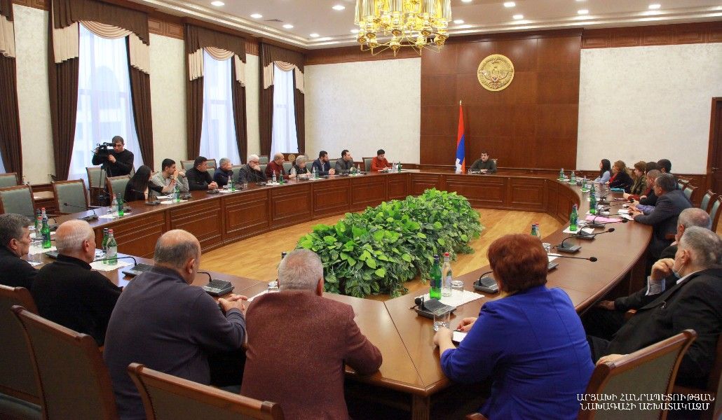 Արցախի նախագահը հանդիպել է մի շարք ՀԿ-ների ներկայացուցիչների հետ