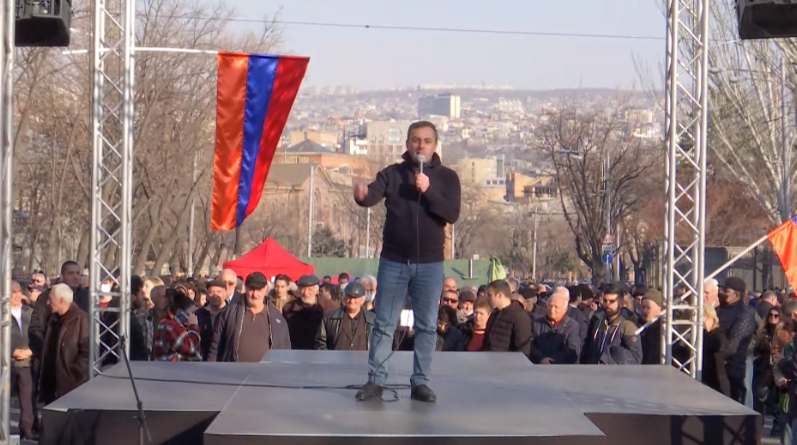 «Հայրենիքի փրկության շարժման» հանրահավաքը Բաղրամյան պողոտայում