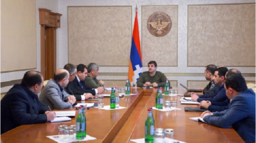 Արցախի նախագահը աշխատանքային խորհրդակցություն է անցկացրել բնակարանային և ներքին անվտանգային հարցերի շուրջ