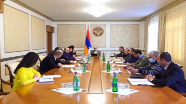 ԱՀ նախագահի աշխատակազմում տեղի է ունեցել պատերազմով պայմանավորված իրավական հիմնախնդիրների լուծումների վերաբերյալ խորհրդի նիստ