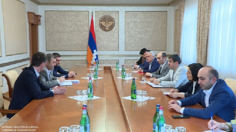 Քննարկվել են  Արցախում «Արմաթ» ինժեներական լաբորատորիաների ցանցի ընդլայնման հնարավորությունները
