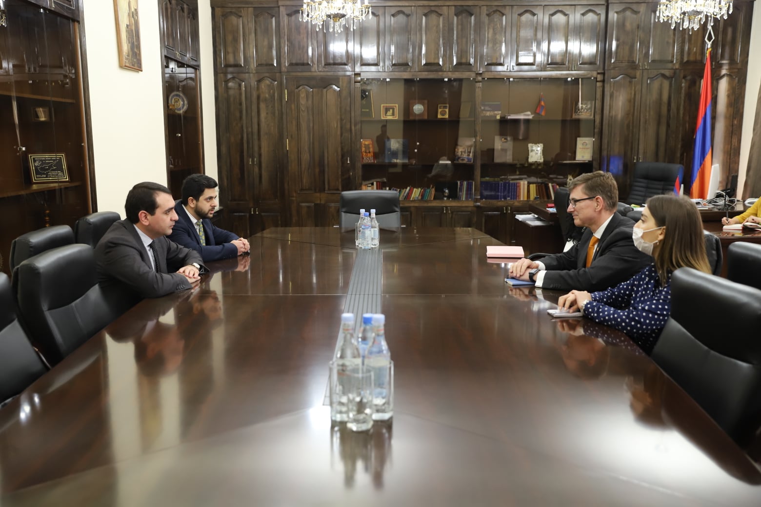 Շիրակի մարզպետն ընդունել է ՀՀ -ում Նիդեռլանդների Թագավորության դեսպանին