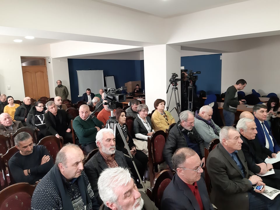 «Ձայն հայրենյաց» շարժման անդամները հանդիպում են անցկացրել Գյումրիում