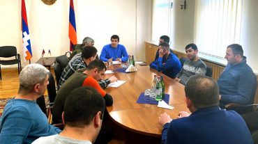 Արցախի նախագահը Երևանում հանդիպել է Հադրութի շրջանի մի խումբ բնակիչների հետ