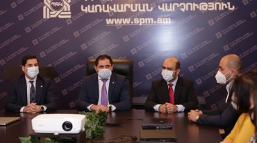 Սուրեն Պապիկյանն աշխատակազմին է ներկայացրել պետական գույքի կառավարման կոմիտեի նորանշանակ նախագահին