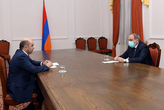 Էդմոն Մարուքյանը կառավարությունում է՝ հանդիպելու վարչապետ Նիկոլ Փաշինյանին