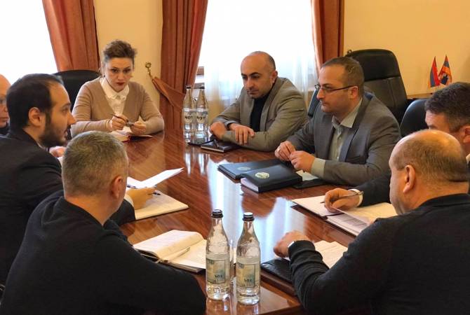 Քննարկվել են Արցախում իրականացվող և նոր ենթակառուցվածքային ծրագրերին առնչվող խնդիրները