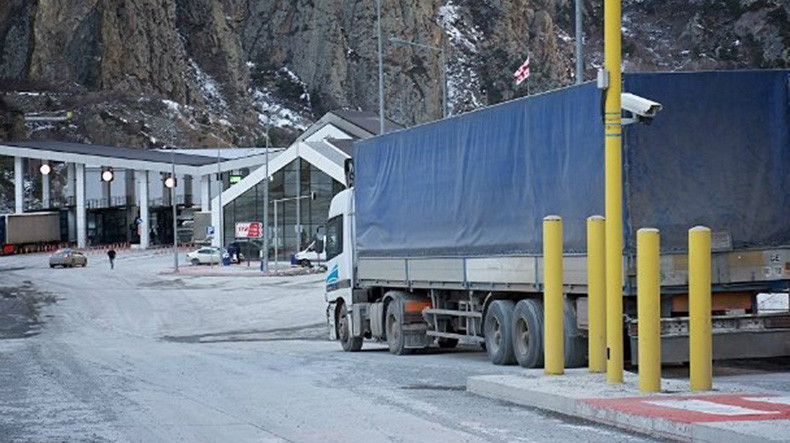 Լարսի անցակետը շարունակում է փակ մնալ