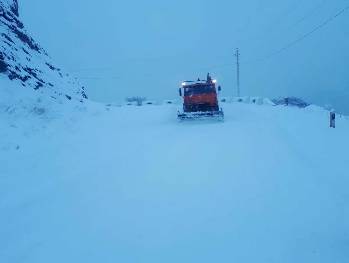 Առատ ձյան և սաստիկ բքի պատճառով Հ-46‚ Տաթև-Աղվանի հանրապետական նշանակության ավտոճանապարհը փակ է