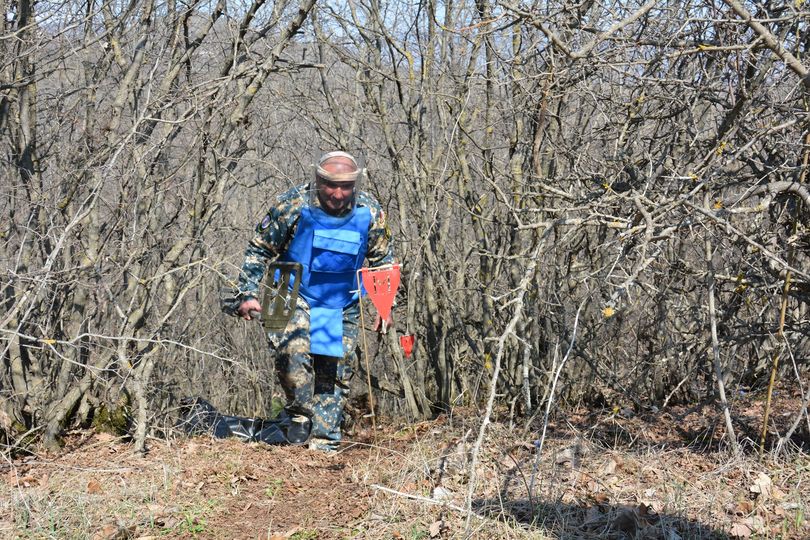 Զինամթերքի վնասազերծում կիրականացվի Մարտակերտի և Ստեփանակերտի հարակից տարածքներում