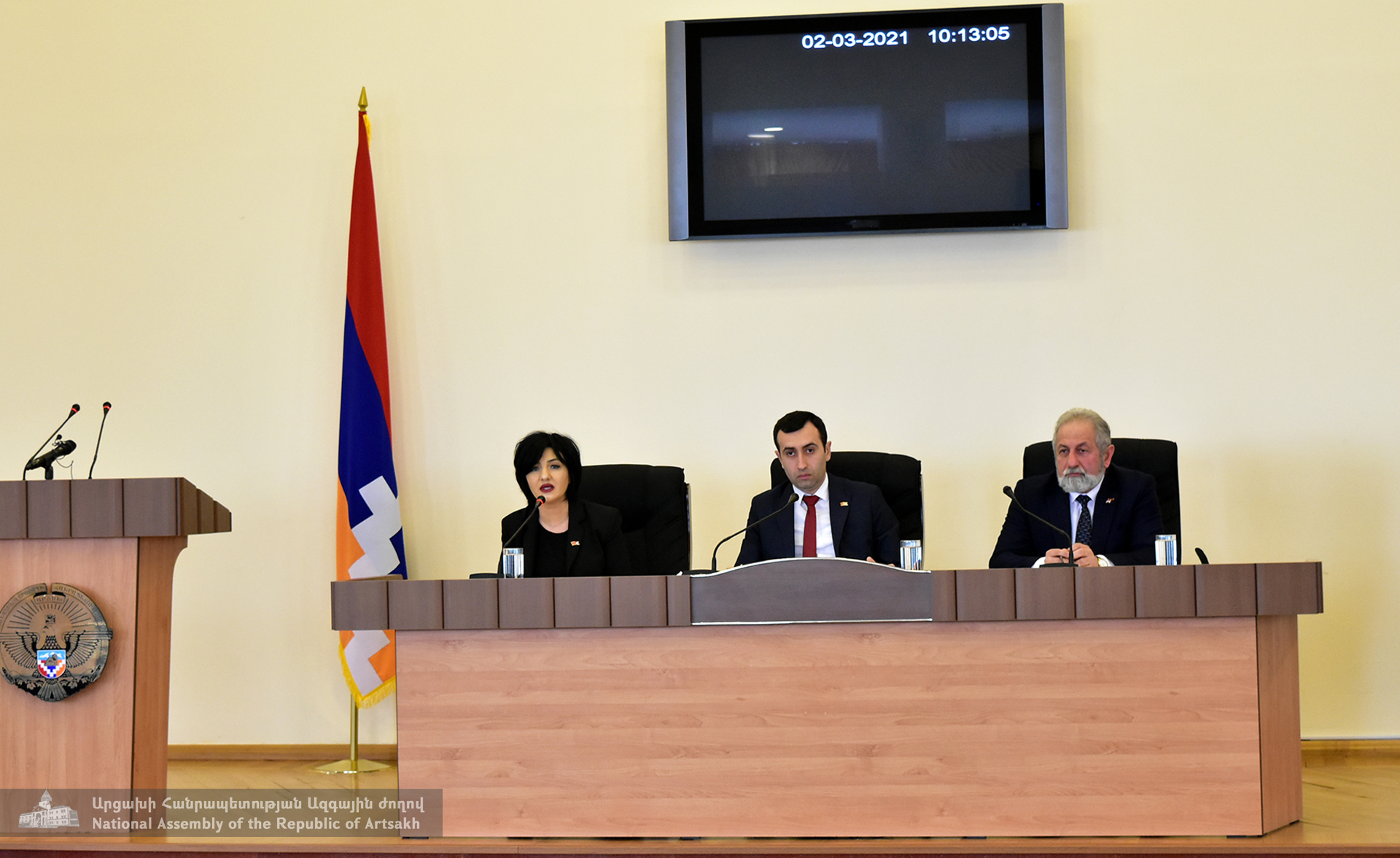 Անցկացվել են «Լեզվի մասին օրենքում փոփոխություններ և լրացումներ կատարելու մասին» ԱՀ օրենքի նախագծի վերաբերյալ խորհրդարանական լսումներ
