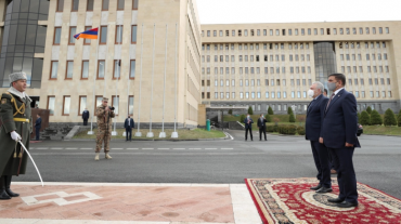 Պաշտոնական այցով Հայաստանում է Իրաքի պաշտպանության նախարարի գլխավորած պատվիրակությունը