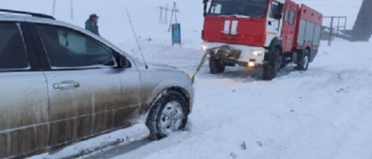 Փրկարարներն արգելափակումից դուրս են բերել 114 ավտոմեքենա