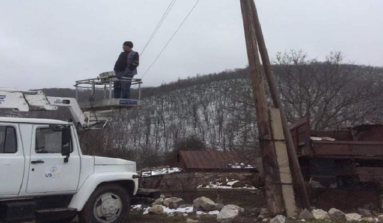 Շուռնուխում շարունակվում են տեղադրվել լուսավորության համակարգեր
