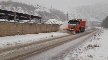 Բուք և մերկասառույց. մի շարք ավտոճանապարհներ դժվարանցանելի են