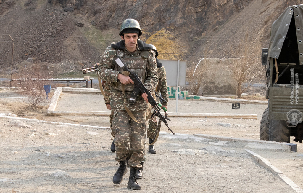 Ցուցադրական պարապմունքներ 4-րդ զորամիավորումում