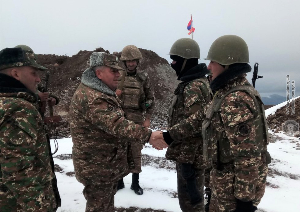 Ստուգայց մարտական հենակետերում