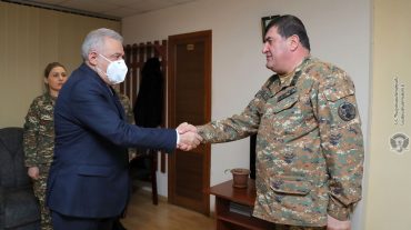 ՀՀ պաշտպանության նախարարին են ներկայացվել ընթացիկ խնդիրները