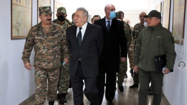 ՀՀ պաշտպանության նախարարն այցելել է Պաշտպանական ազգային հետազոտական համալսարան