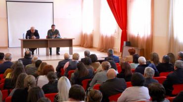 Արցախի նախագահը հանդիպել է Շուշիի տեխնոլոգիական համալսարանի կոլեկտիվի հետ