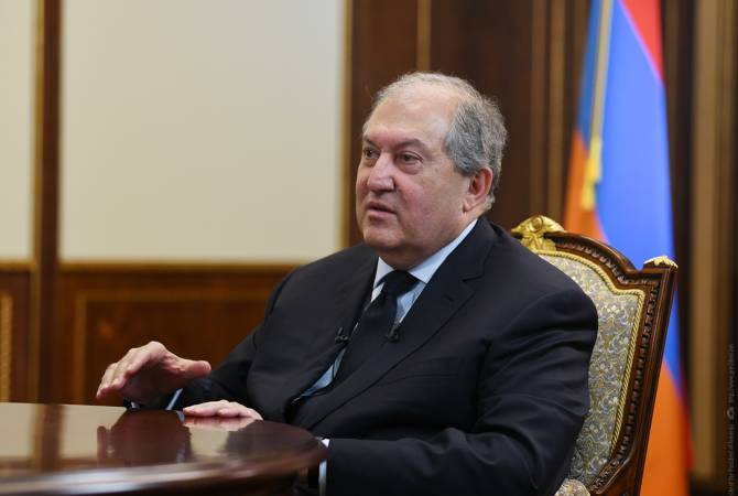 Արմեն Սարգսյանը վարչապետին, խորհրդարանական խմբակցությունների ղեկավարներին և «Հայրենիքի փրկության շարժման» ղեկավարներին հանդիպման է հրավիրում