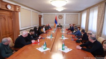 Արցախի նախագահը բարձր պետական պարգևներ է հանձնել մի խումբ զինծառայողների