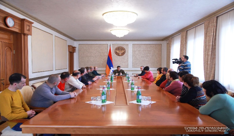 Արայիկ Հարությունյանը հանդիպել է Շուշի քաղաքի մի խումբ տնտեսվարողների հետ