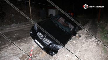 Երևանում Mercedes-ի վարորդը վթարային իրավիճակ է ստեղծել, ինչի հետևանքով BMW X6-ը կողաշրջված հայտնվել է փոսում