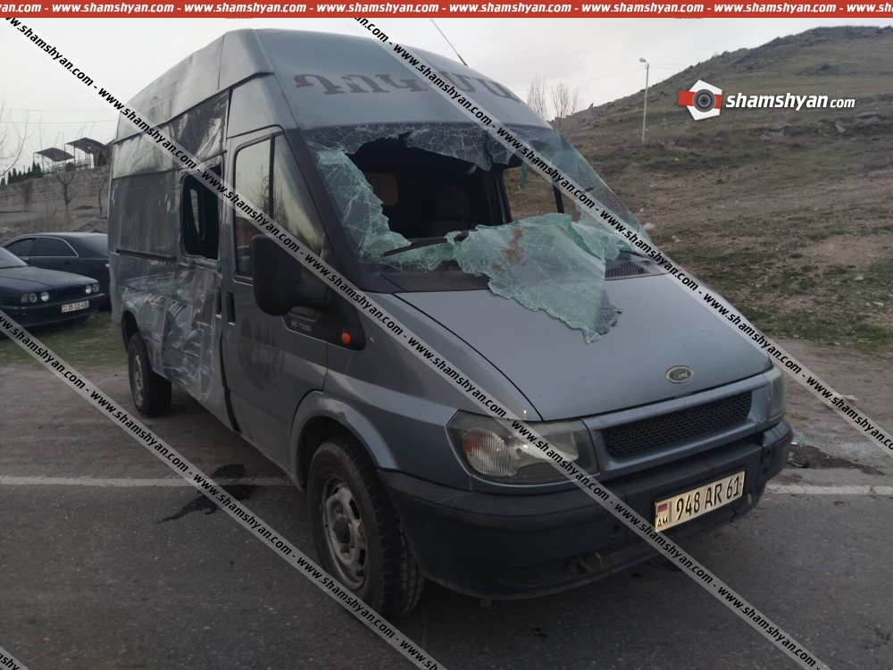 Կոտայքի մարզում բախվել են Ford Transit-ն ու ՌԴ քաղաքացու Mercedes Actros-ը. կան տուժածներ
