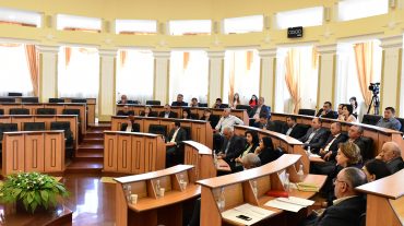ԱՀ ԱԺ-ն գումարել է արտահերթ նիստ