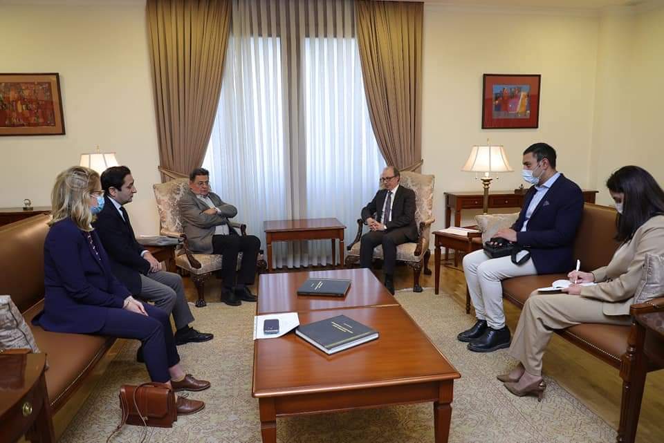 Արա Այվազյանը հանդիպում է ունեցել Ֆրանսիայի Վիլյորբան քաղաքի նախկին քաղաքապետի հետ