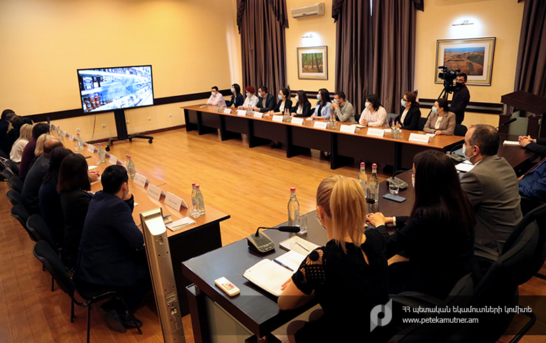 ՀՀ ՊԵԿ նախագահ Էդվարդ Հովհաննիսյանը հյուրընկալել է Արցախի երիտասարդ պետական ծառայողներին